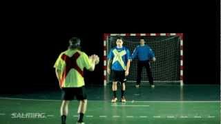 Salming Handball Finte  SchussFinte Sprungwurf [upl. by Heyward243]