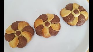 BISCOTTI MARGHERITE ALLE NOCCIOLE⭐RITA CHEF  Simpatici e gustosi [upl. by Anatlus312]