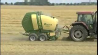 Krone Fortima V1500  V1800  variable Rundballenpresse  Video Oeni [upl. by Patten954]