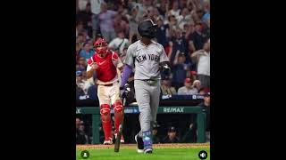 El Bat Flip del Nuevo 13 de los Yankees 😨🫣 [upl. by Sidnee]