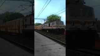 Arrival of dahanu road superfast in msts [upl. by Meli207]