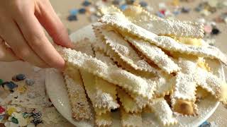 🍰 CHIACCHIERE DI CARNEVALE AL FORNO  veloci e gustose [upl. by Anayek]