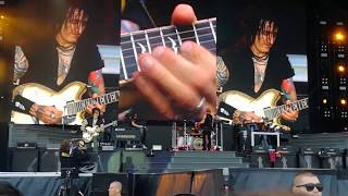 Guns N Roses  Rocket Queen  Richard Fortus Solo Live in Prague [upl. by Lydia]