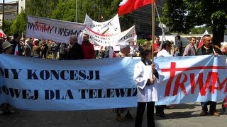 Przemarsz zwolenników telewizji TV Trwam w obronie wolnych mediów Gdynia 26052012 [upl. by Arnulfo826]