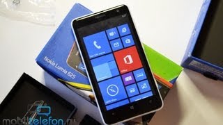 Распаковка Nokia Lumia 625 с 47quot дисплеем unboxing [upl. by Nevanod294]