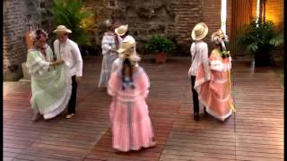 Baile Típico de Panamá quotCumbia Veraguensequot [upl. by Lejna]