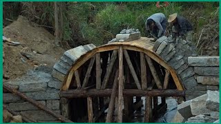 Build stone arch bridges with ancient technology [upl. by Ylrebmyk]