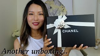 Chanel unboxing 2018  Chanel shoes  Isabelle Ahn [upl. by Suehtomit]