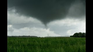 Tornade du 20 juin 2024 près de MontignyMontfort en Bourgogne France [upl. by Einnaf]