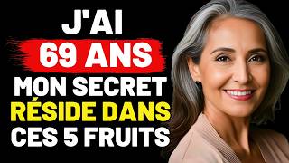 5 Fruits Miraculeux pour Rester Jeune  Découvrez les Secrets de la Longévité [upl. by Amikehs]