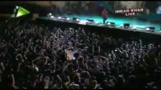 Imran Khan Singing Live Peli Waar Karachi  Pakistan Ramada Hotel 2010 [upl. by Aieken]