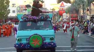 Macys Christmas Parade Universal Studios OrlandoDec 2012 [upl. by Byrann279]