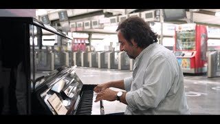 10 ans de Piano en Gare [upl. by Millford]