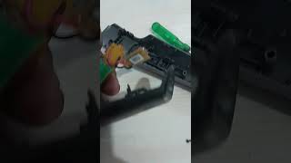 Philips trimmer repair battery not work [upl. by Eirrotal]