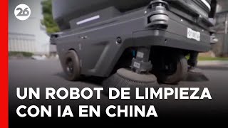 CHINA  Así es el robot de limpieza que integra la inteligencia artificial [upl. by Edythe]