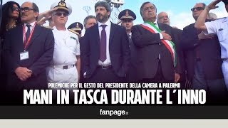 Roberto Fico con le mani in tasca durante linno di Mameli critiche al presidente della Camera [upl. by Hyacinthia827]