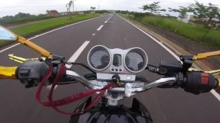 CBX TWISTER 250 vs Fan 160 andando de mais [upl. by Engelhart]