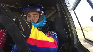 Fernando Alonso al volante del Toyota Hilux Dakar  Namibia [upl. by Orin]