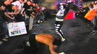 La Parka wmv [upl. by Iphagenia]