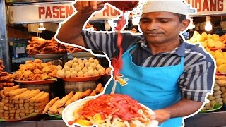 Malaysian Indian Street Food  Dancing Rojak Man in Penang [upl. by Aihcats]