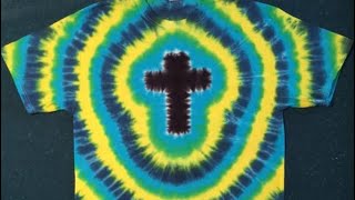 DIY Crafts  Learn how to tie dye a cross pattern shirt [upl. by Buller]