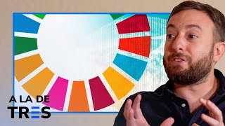 quotLa Agenda 2030 tiene una trampaquot  Agustín Laje en A la de TRES [upl. by Farrica]