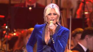 Helene Fischer  Feliz Navidad Live aus der Hofburg Wien [upl. by Patten]