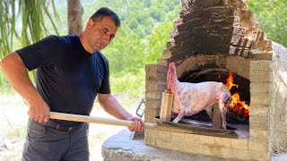 CRISPY WHOLE LAMB COOKED IN THE OVEN AS JUICY AS POSSIBLE [upl. by Hadeehsar]