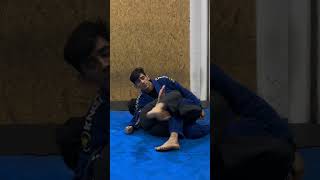 Berimbolo por encima bjj jiujitsu grappling combatsports mma martialarts [upl. by Frasier]