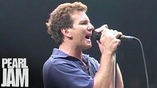 Yellow Ledbetter  Live at Madison Square Garden  Pearl Jam [upl. by Yatnuhs134]