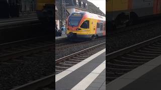 HLB RE 98 verlässt mit Lichtgruß Schwalmstadt Treysa shorts hessen [upl. by Ahsilahs629]