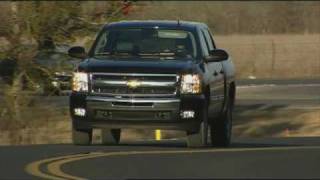 MotorWeek Road Test 2009 Chevrolet Silverado Hybrid [upl. by Carrol]