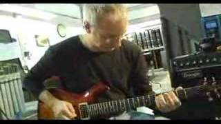 Paul Reed Smith Plays the PRS Custom 24 [upl. by Zeta540]