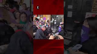 Golpean a hombre en marcha feminista en Guanajuato [upl. by Aicila]