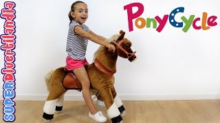 Andrea y su Poni de PonyCycle Caballo de juguete con ruedas Pony [upl. by Etessil]