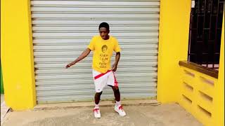 CHECK OUT THE AZONTO MOVES FROM quamhidance bisa kdei AZONTO GHOST dance video [upl. by Nirehtac]