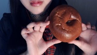 Korean ASMR 한국어 베이글과 러스크 이팅 Bagel and Rusk Eating Sound [upl. by Eblehs870]