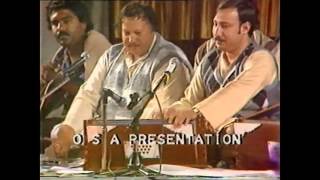 Unke Dar Pe Poonchne To Payen  Ustad Nusrat Fateh Ali Khan  OSA Official HD Video [upl. by Anwahs290]