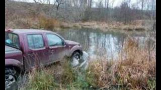 Nissan Navara D40 crossing the river ford [upl. by Bone]