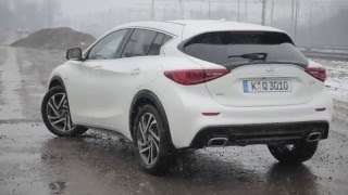 Test Infiniti Q30 [upl. by Elvina273]