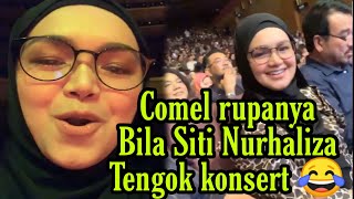 Aksi Comel Siti Nurhaliza Saksikan Konsert Tulus di KL [upl. by Katzen]