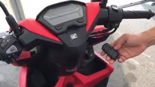 Cara Menggunakan Remote Keyless System New Vario 150 [upl. by Rosenthal]