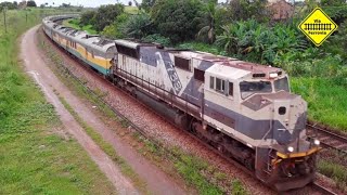 A velha locomotiva no trem de Passageiros partindo de Marabá EFC [upl. by Nirol]