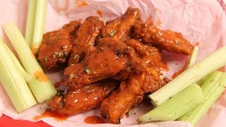 The Best Restaurant Style Buffalo Wings [upl. by Iblehs550]