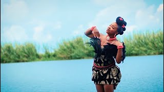 Ugoccie  Ụwa ft Umu Obiligbo Official Video [upl. by Anierdna]