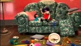 Big Comfy Couch  Mollys 10 Second Tidies [upl. by Eixela]