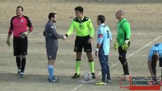 Faresina  Spoltore Rissa incredibile Arbitro sospende la partita [upl. by Deming203]