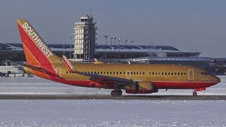 4K COLD CloseUp Plane Spotting at Grand Rapids Airport [upl. by Pegeen]