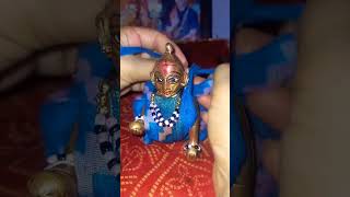 Maiya Mujhe jaldi se kapde pehna do laddu Gopal 🙏🏼 laddugopal [upl. by Modnarb]