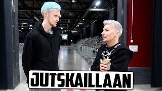 Bäkkärillä Antti Tuiskun kanssa ennen keikkaa [upl. by Ajaj]